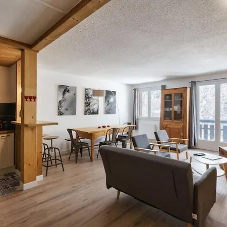 Appartement Les Choucas Spacieux 2ch Parking Calme Vues 5mn Centre Chamonix