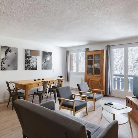 Les Choucas Spacieux 2ch Parking Calme Vues 5mn Centre Appartement Chamonix